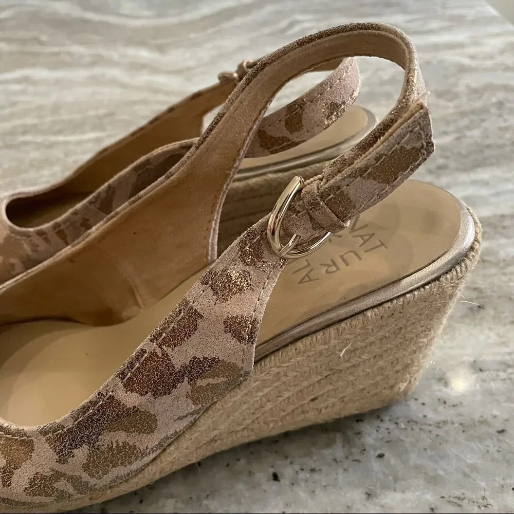 NATURALIZER Pearl Espadrille Wedges